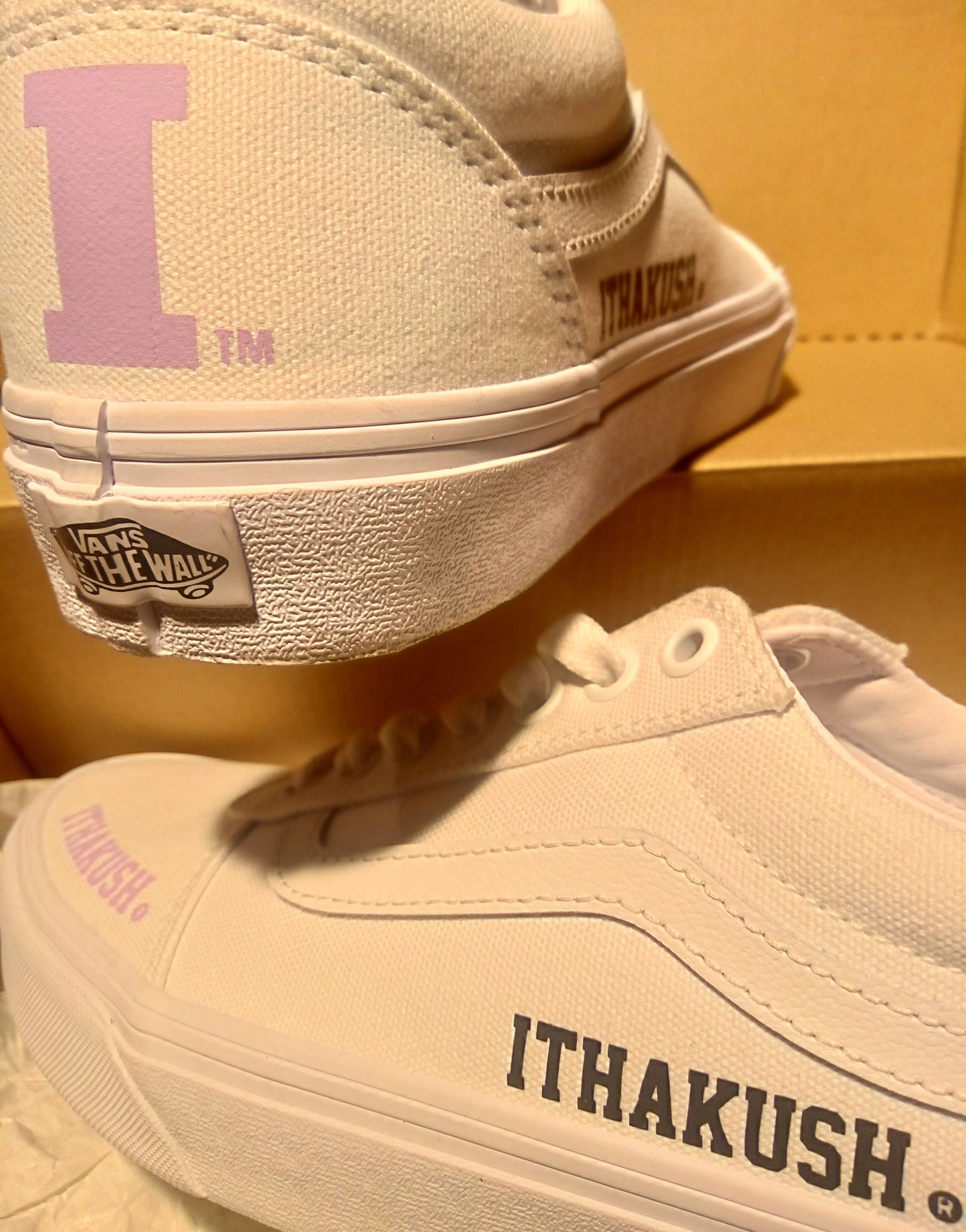 ITHAKICKZ™ by ITHAKUSH®